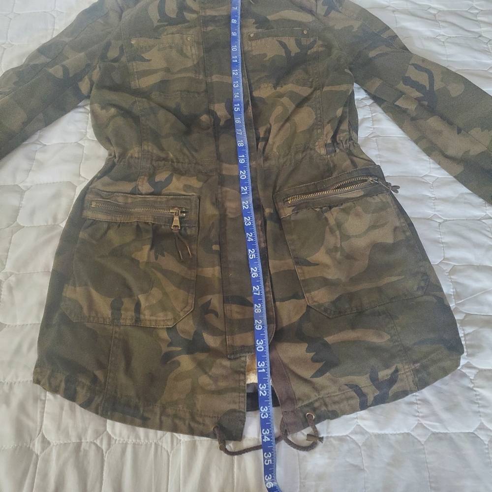 New express jacket - Picture 4 of 16